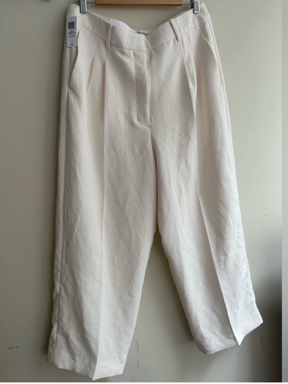 Aritzia Wilfred Effortless Cropped Pants Crepette - Picture 3 of 5